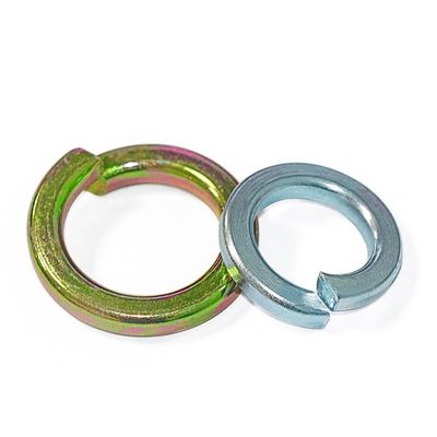 Industria automobilistica DIN Standard Strength Open Spring Washer con finitura placcata in nero