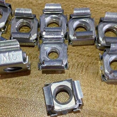 Sistema di misurazione metrica Nocciolo quadrato di gabbia in acciaio inossidabile Nocciolo di clip per prodotti in ottone