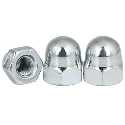 Fornitura diretta DIN1587 Noccioline con cappuccio a cupola esessuale in nichel galvanizzato bianco blu zinco