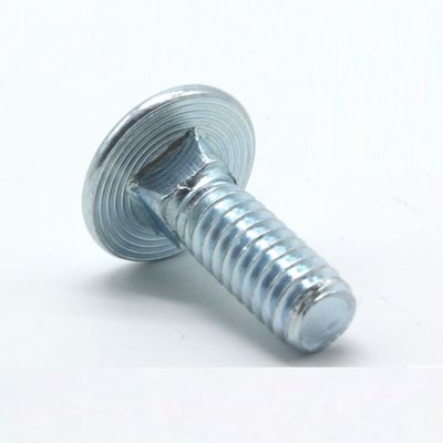 Ossido di ferro nero galvanizzato Mezza testa rotonda Cuadrato collo bulloni DIN603 con standard DIN